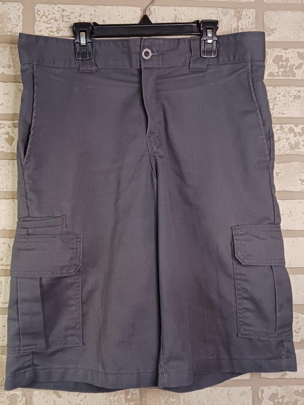 Dickies Cargo Shorts Mens Size 32 Gray Relaxed Fit Work Shorts (READ)